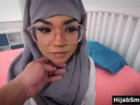 Cute muslim teen fucked by her classmate