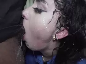 Dominoes Pizza Girl get Face Fucked