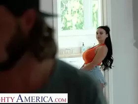 Naughty America - Busty tattooed brunette Payton Preslee seduces her friend's boyfriend and fucks him