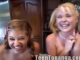 Amateur teen lesbians Little Summer and Teen Topanga licking pussy