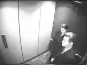 Quarentona portuguesa Susana faz broche ao patrï¿½o no elevador