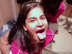 Best risky blowjob and doggy fuck in dressing room